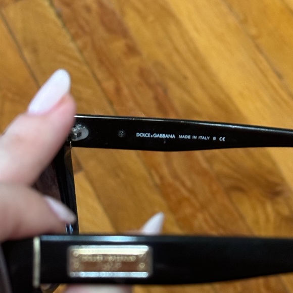 Dolce & Gabbana DG 4111 Sunglasses 😎 - Picture 6 of 8